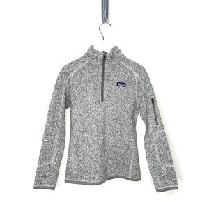 Patagonia Grey 1/4 zipper kids size 10 (Medium)